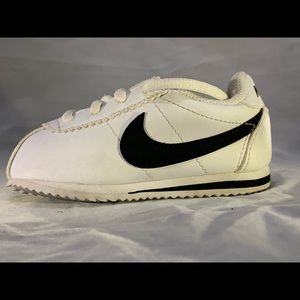 nike cortez - Poshmark